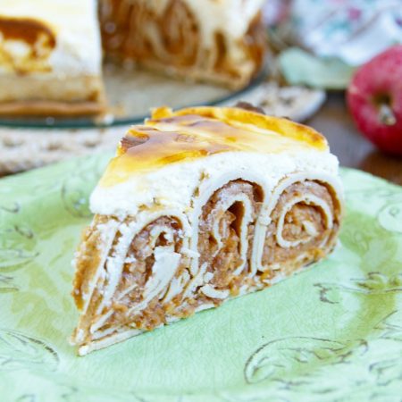 Fitness jablečný dort z palačinek - zdravý recept Bajola