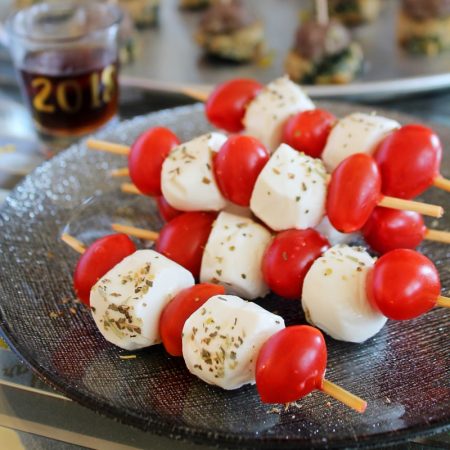 Fitness jednohubky cherry rajčata s mozarellou zdravý recept Bajola