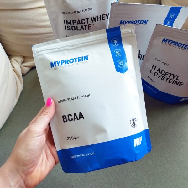 BCAA MyProtein lesní směs práškové