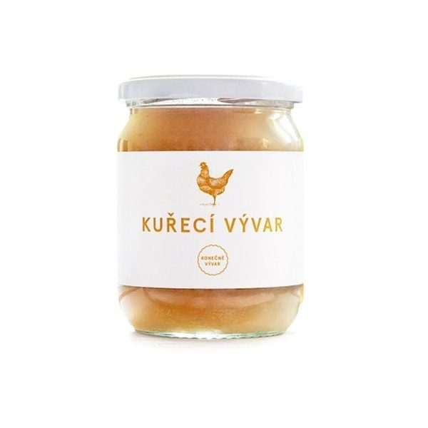 Hotový kuřecí vývar ve sklenici