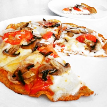 Fitness pizza bez sacharidů recept Bajola