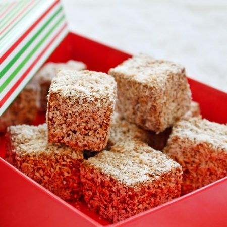 Fitness kokosoví ježci - vánoční cukroví - zdravý recept Bajola