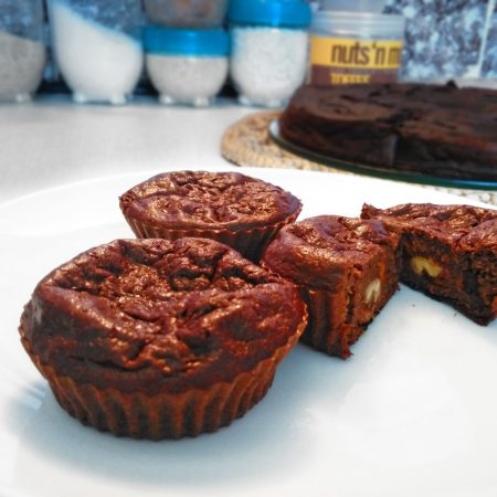 Fitness mrkvové brownie muffiny - zdravý recept Bajola