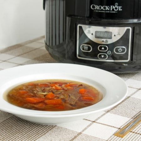 Fitness hovězí vývar z pomalého hrnce - zdravý recept Bajola