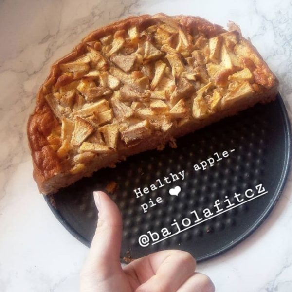 Fitness jablečný koláč podle Bajoly