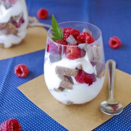 Fitness malinový dezert s tvarohem - zdravý recept Bajola