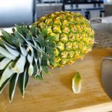 Jak oloupat a nakrájet ananas - video návod