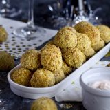 Zdravé sýrové kuličky horkovzdušná fritéza - recept Bajola